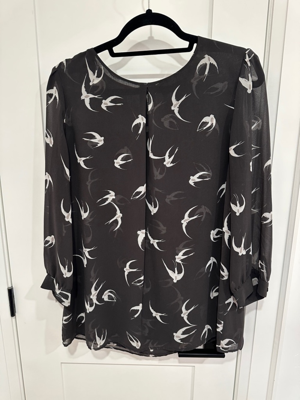 Banana Republic Grey Bird-Print Long-Sleeve Blouse